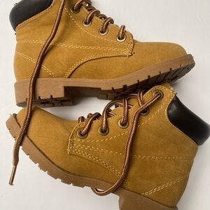 Kids Honey Tan Lace-Up Suede Boots with Padded Collar